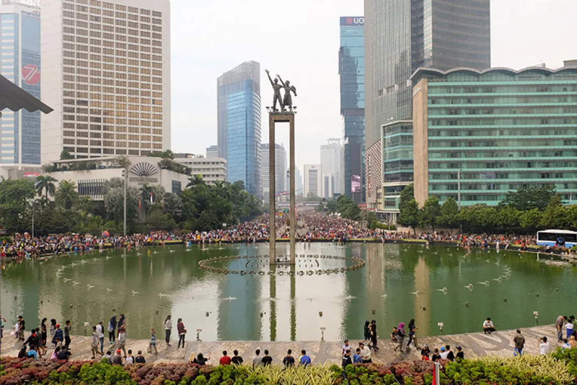 Weekly car free day event in Bundaran HI Jakarta